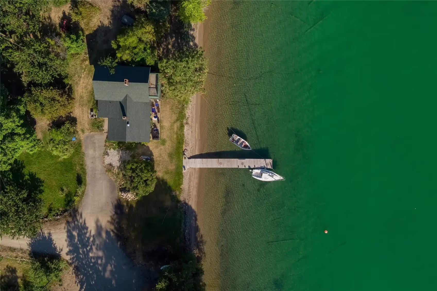 Create Canada's 2nd Beachfront Winery at 16821 Owl’s Nest Rd, Oyama!