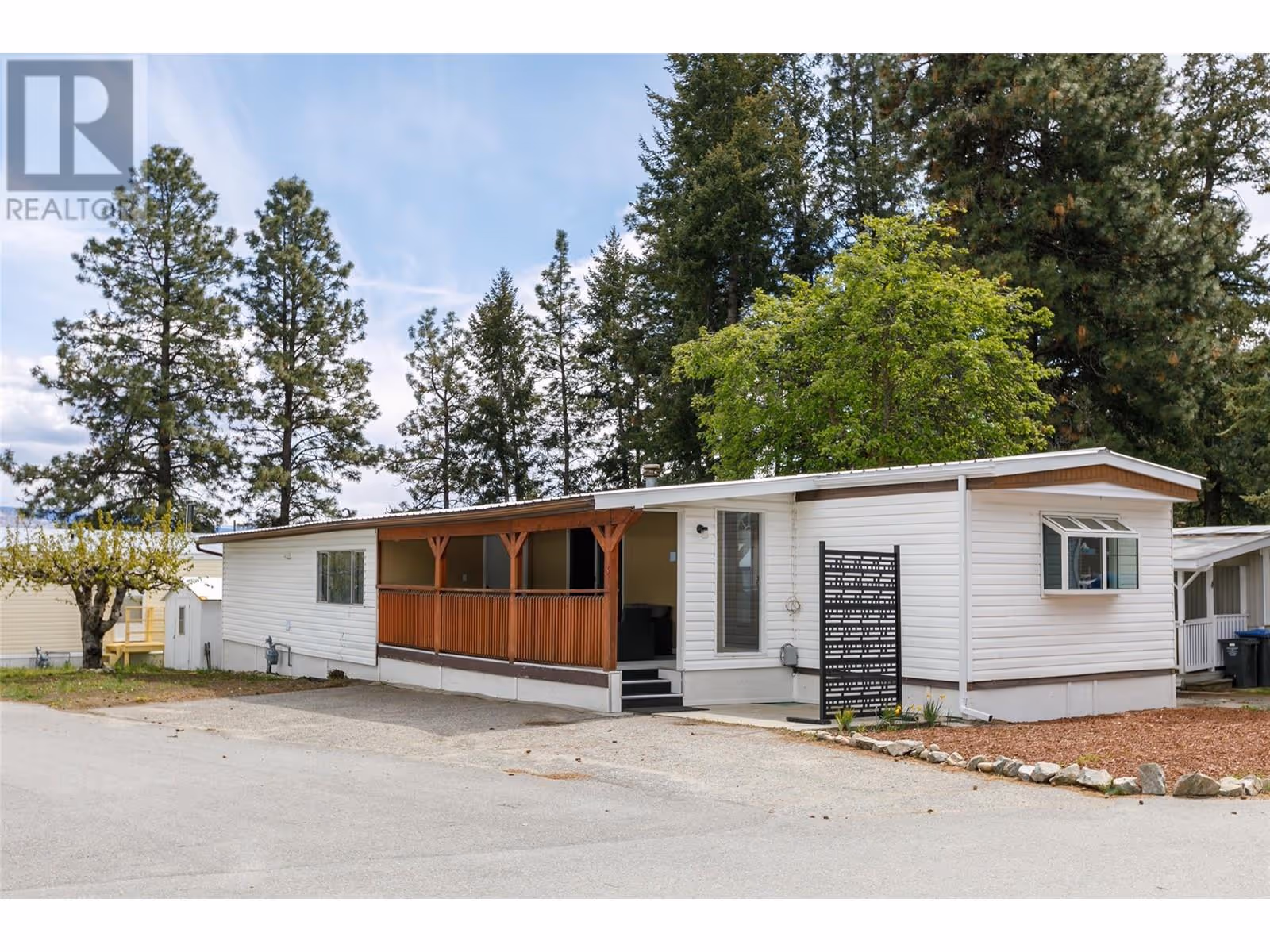 5371 Princeton Avenue Unit# 3 Lot# 3